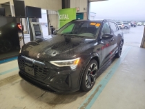 AUDI SQ8 E-TRON 2024 con VIN WA14CBGE6RB037054 - Foto de la subasta